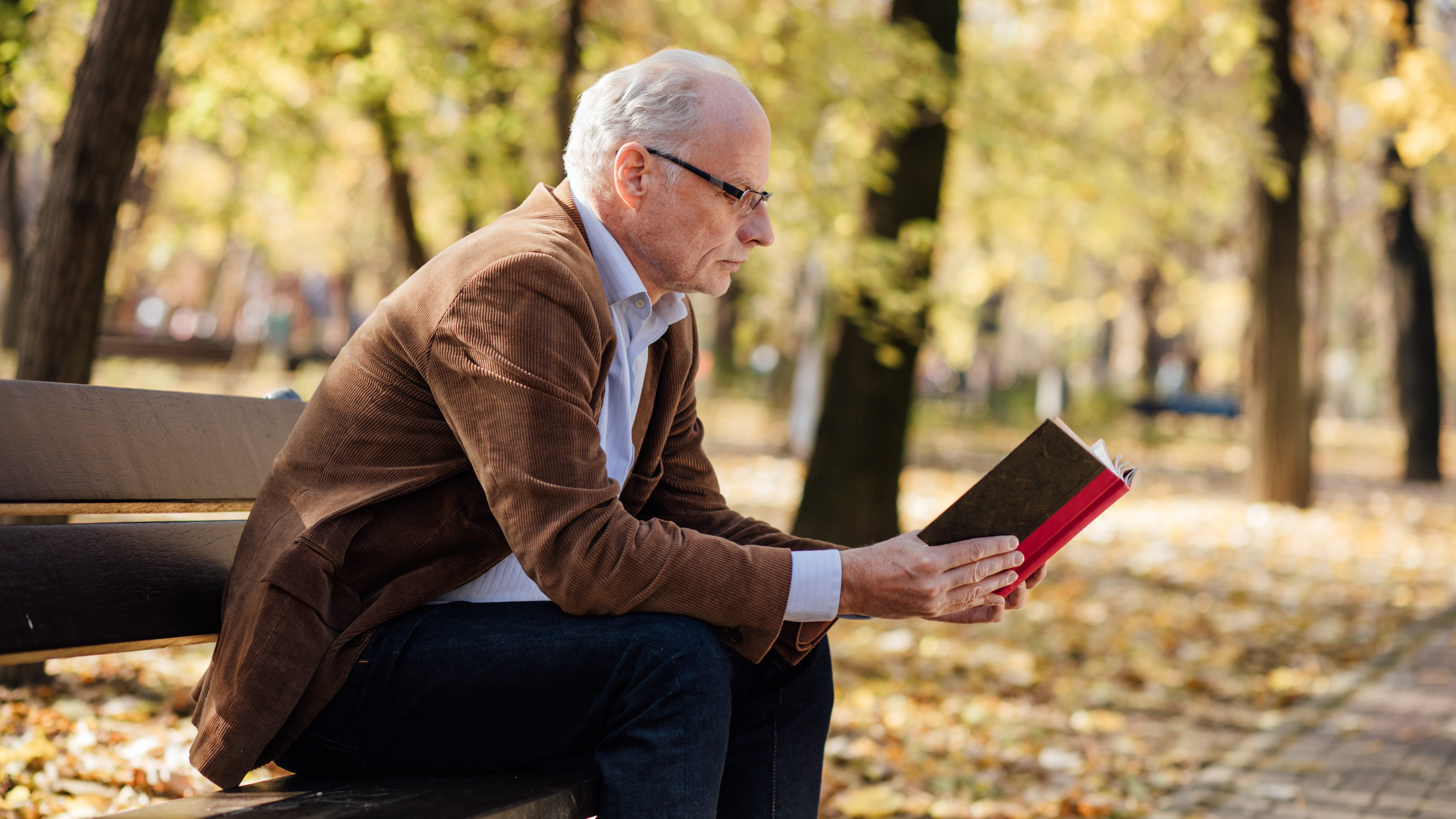 cropped-Books-for-Funeral-Directors.jpg